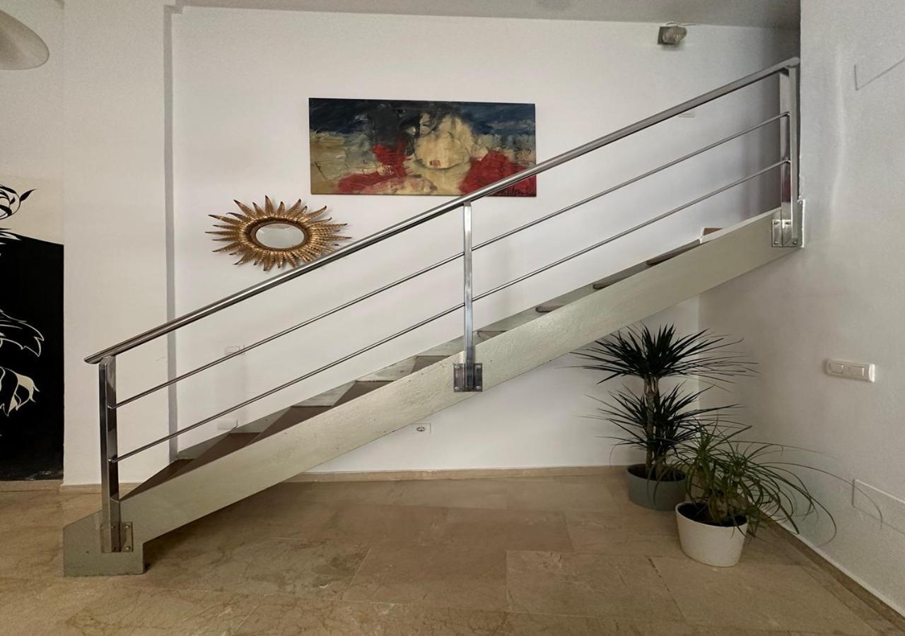 Home Art Refino Малага Экстерьер фото